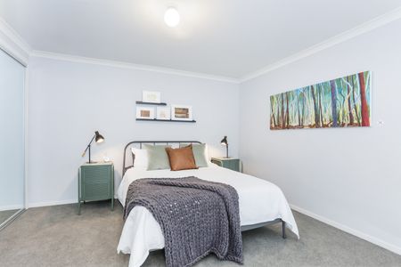 25 Clegg Lane, Strathnairn ACT 2615 - Townhouse For Rent | Domain - Photo 4