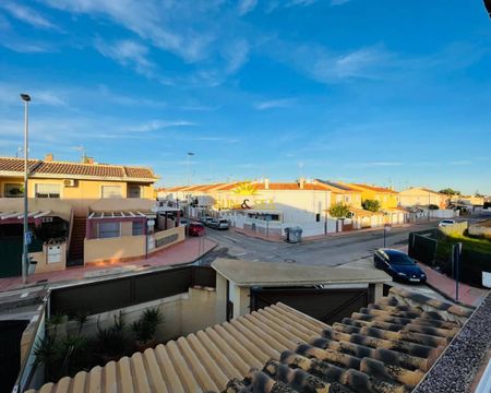 TOWNHOUSE FOR RENT – 3 BEDROOMS AND 2 BATHROOMS IN SAN JAVIER, MURCIA - Photo 4