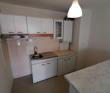 BRUZ - A proximité des commerces et transports en commun. Apparteme... - Photo 4