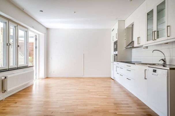 Plankgatan, Norrköping - Photo 1