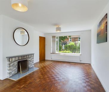 3 bedroom detached house to rent - Photo 2