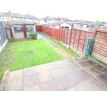 2 bedroom terraced house to rent - Photo 6