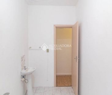 Casa com 3 quartos e 45m² para alugar em Bom Fim, Porto Alegre. - Photo 1