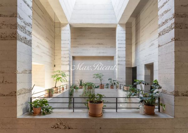 Exclusiva casa de obra nueva en Sarriá, galardonada con el Premio FAD 2024