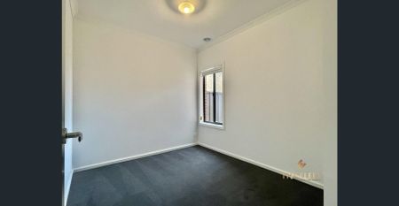 Stylish & Spacious 4-Bedroom Home with Premium Finishes & Modern Comfort - Photo 4