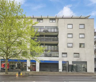 Price £2,350 pcm - Available 04/06/2025 - Part Furnished - Photo 1