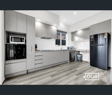 29 Silvereye Circuit, Beveridge, Vic 3753 - Photo 2