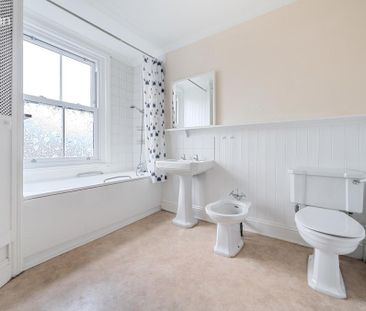 3 bedroom terraced house to rent - Photo 6