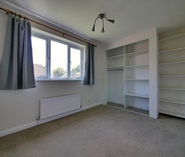 5 bedroom detached house to rent - Photo 1