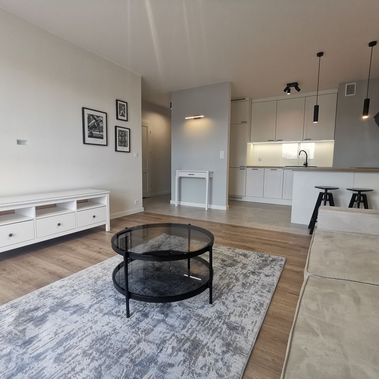 Pogodno! Wysoki standard, 2 pokoje, parking. - Zdjęcie 1