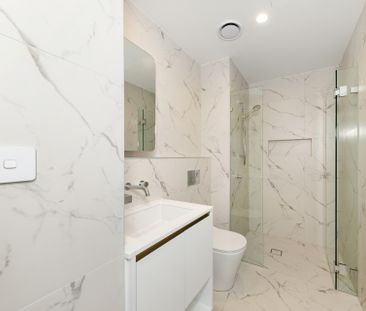 Brand New Living at "The Shard" - Modern Style and Ultimate Conveni... - Photo 4