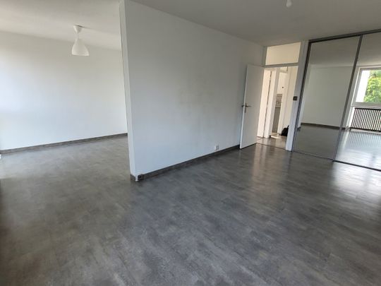Location Appartement 4 pièces 70m² MAUBEUGE 59600 - Photo 1