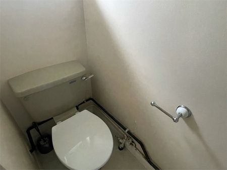 Bilberry Grove, Taunton - Photo 4