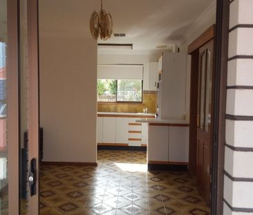 Prime Location! Beautiful 3 Bedroom Home Ready for You - Photo 6