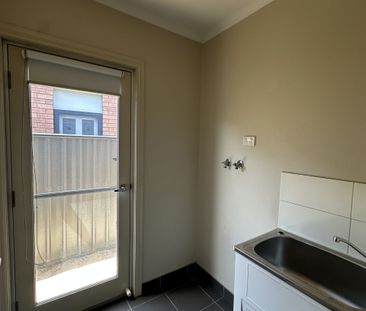 For private inspections please contact catie@sweeneyea.com.au. - Photo 1