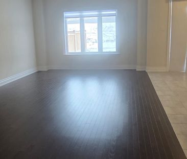 For Lease - 123 Kennedy Boulevard, New Tecumseth, Ontario - Photo 3