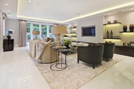 3 bedroom apartment to rent - Photo 2