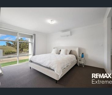 Outstanding 4x2 Home in Baldivis - Photo 6
