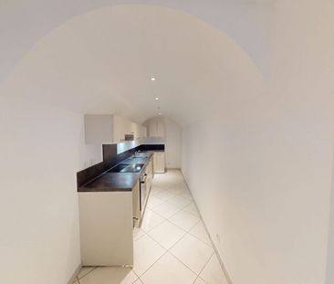 Location Appartement 2 pièces 42m² - Photo 3