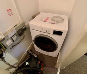 5 bedroom terraced house to rent - Photo 2