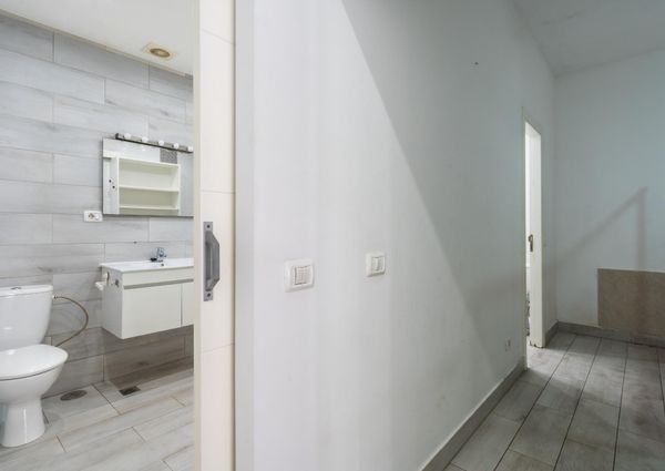 Alquiler en San Eugenio: Piso Amplio con Gran Terraza – 0067-04576