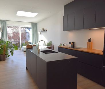 Stadswoning met 2/3 slaapkamers en zonnige stadstuin in Kortrijk - Photo 4