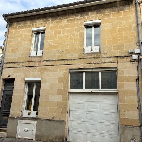 Location Maison 6 pièces 182m² - Photo 1