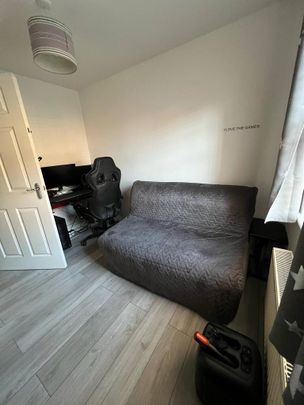 4 bedroom townhouse to rent - Photo 1