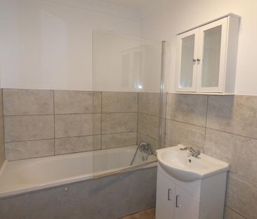 2 bedroom bungalow to rent - Photo 6