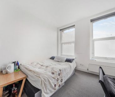 3 bedroom property to rent - Photo 1