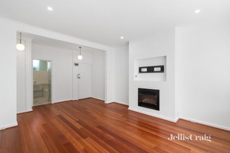 16/3 Struan Street, Toorak - Photo 4