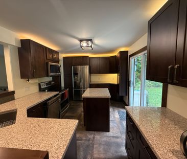 For Lease - 121 Gilwood Park Drive, Penetanguishene, Ontario - Photo 3