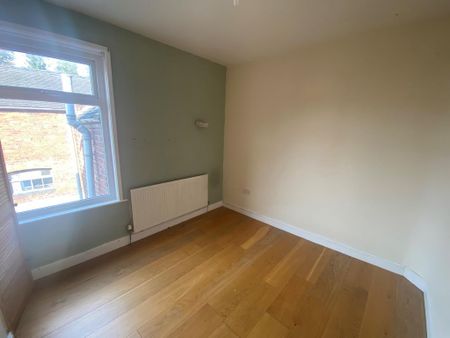 2 bedroom terraced house to rent - Photo 5