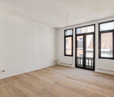 Appartement te huur in Antwerpen voor € 790 met 1 slaapkamer - Foto 3