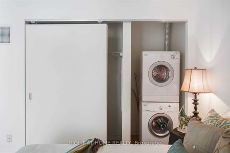 One Eleven Condos and Lofts - Photo 2