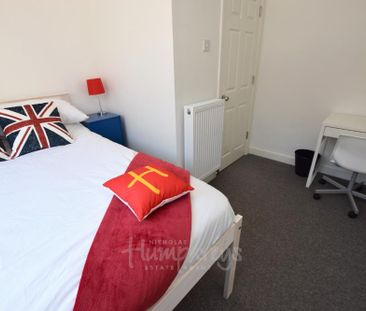 5 bedroom terraced house to rent - Photo 4