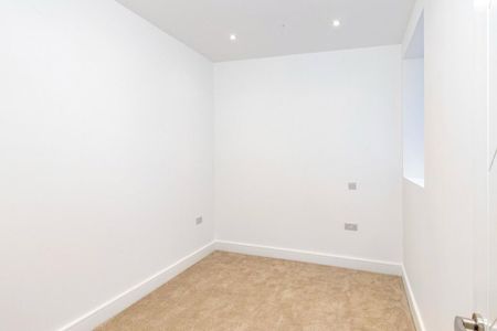 3 bedroom apartment to rent - Photo 5