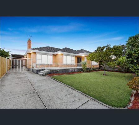 22 Lincoln Avenue, Glen Waverley, Vic 3150 - Photo 1