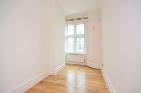 4 bedroom flat to rent - Photo 5