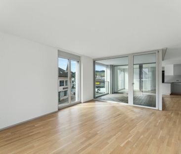 Vie moderne, loggia et coin salon - Photo 4