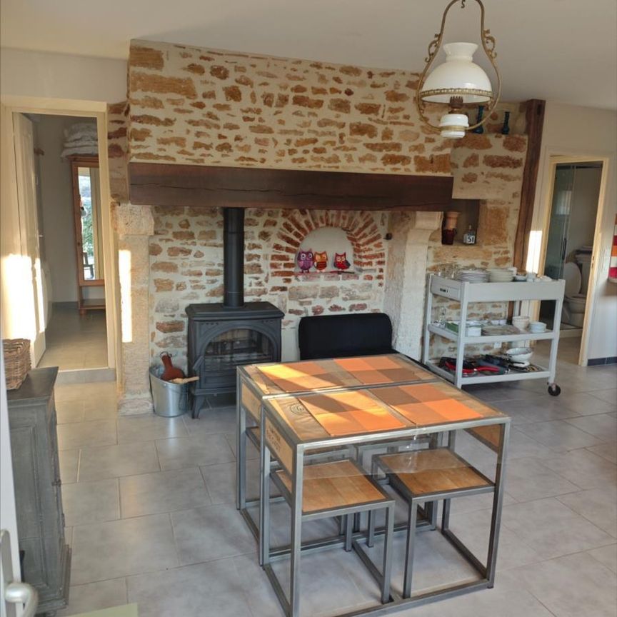 Belle maison à la campagne, à l'orée d'une forêt - Photo 1