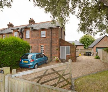 2 bedroom semi-detached house to rent - Photo 6