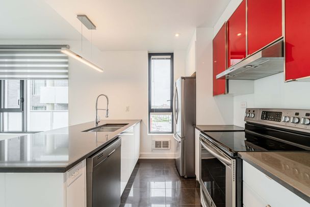 4293 Rue Jean Talon O., Montréal (Côte-des-Neiges, QC H4P - Photo 1