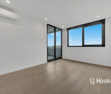 Decent Size 2 Bed Apartments For lease close to all! - Photo 3