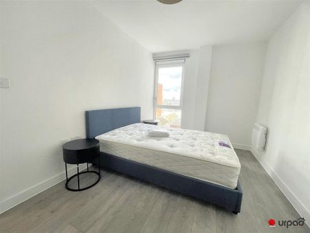 2 bedroom apartment to rent - Photo 5