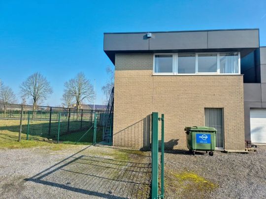 Appartement met 2 slpks en 2 autostndplts - Foto 1