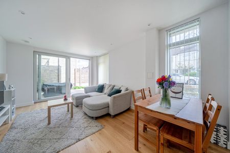 159 Commonside East, Mitcham, CR4 - Photo 4