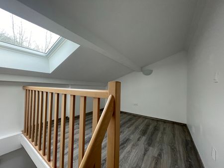 House - Photo 5