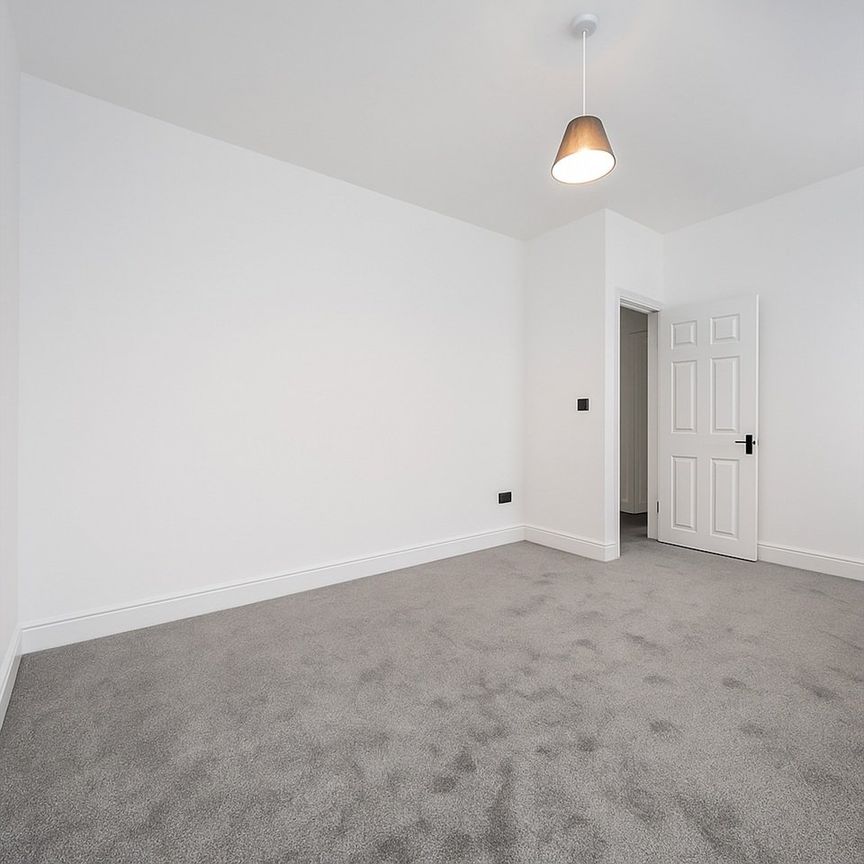 4 Bed Maisonette, Rutland Road, E7 - Photo 1