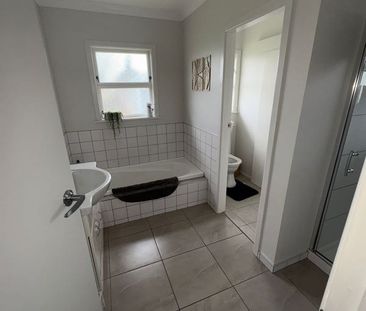 Levin - 3 bedrooms - Photo 2